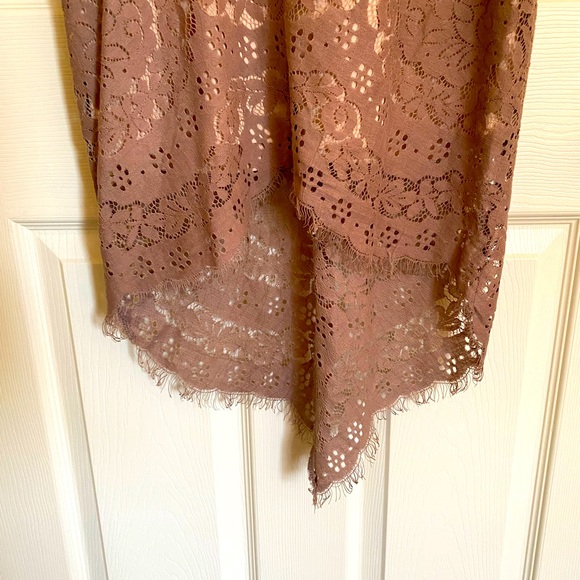 Taupe Lace Hi Low Dress - Size M - Soiéblu - Picture 3 of 4